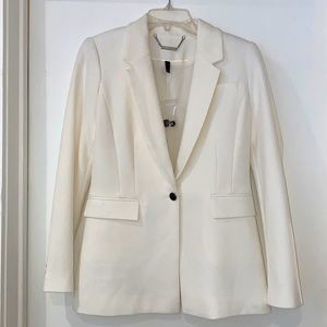 New with Tags White House Black Market White Suit Blazer w/Back Vent